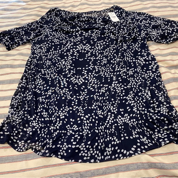 Lane Bryant short sleeve navy white polka dot chiffon blouse (22W/24W). - Picture 7 of 8